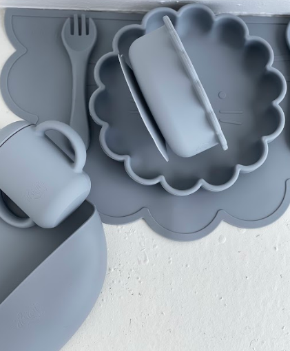 SILICONE 6 PIECE FEEDING BUNDLE SET