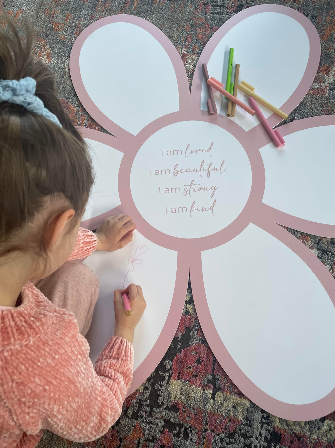 FLOWER POWER COLOURING STATION